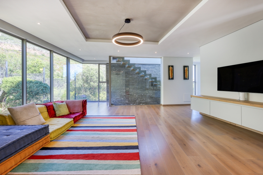 5 Bedroom Property for Sale in Camps Bay Western Cape